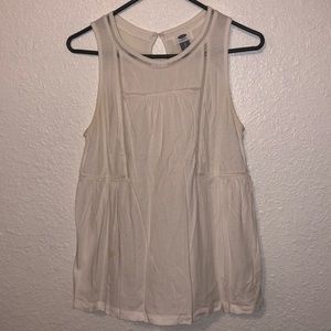 Old navy small tank top